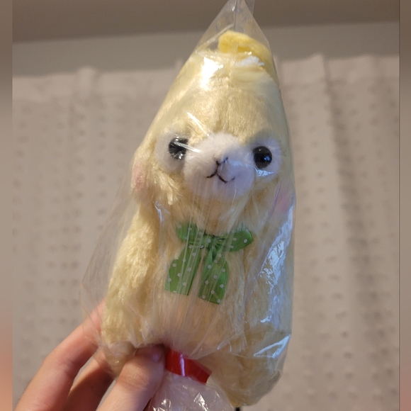 Alpacasso Llama yellow standard bow Amuse - Picture 1 of 3